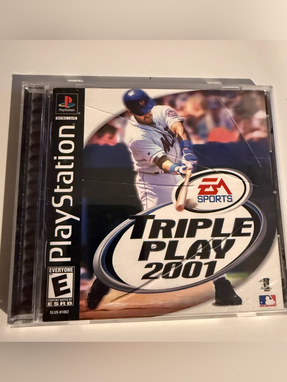PlayStation Triple Play 2001 (cracked front cover)